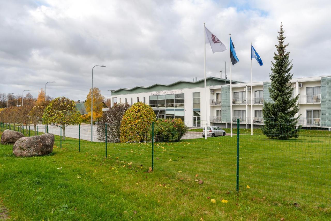 Raadimoisa Hotell Тарту Екстериор снимка