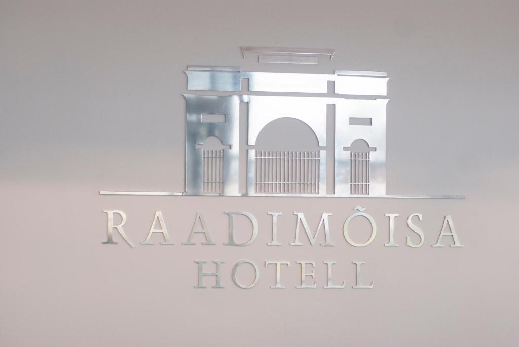 Raadimoisa Hotell Тарту Екстериор снимка