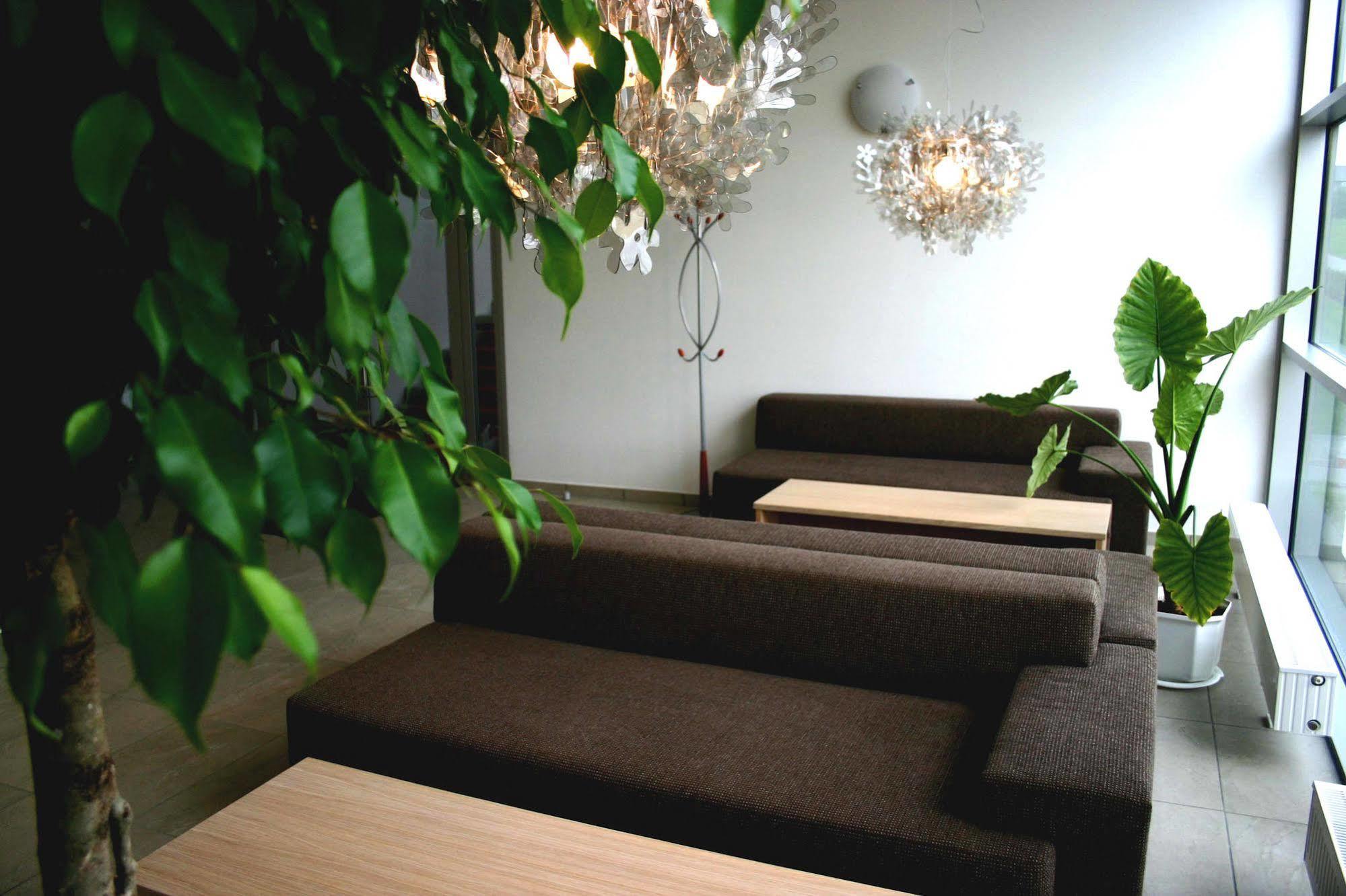 Raadimoisa Hotell Тарту Екстериор снимка